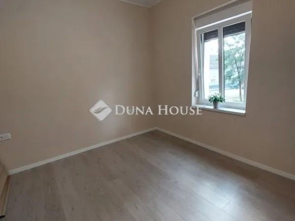 Eladó lakás Baja 47 nm