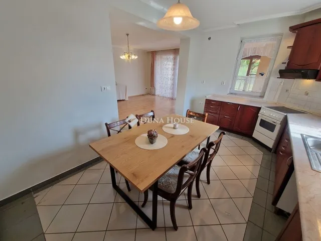 Eladó ház Baja 232 nm