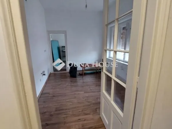 Eladó lakás Baja 70 nm