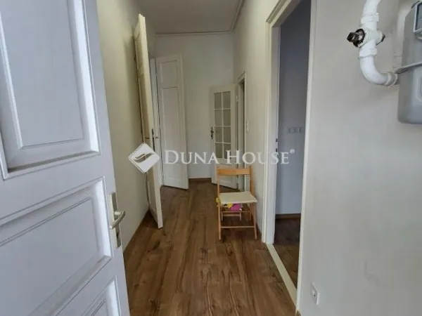 Eladó lakás Baja 70 nm