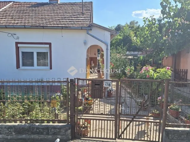 Eladó ház Szekszárd 81 nm
