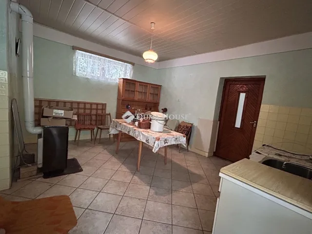 Eladó ház Nagybaracska 140 nm