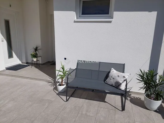 Eladó lakás Baja 47 nm