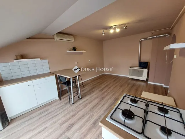 Eladó lakás Baja 58 nm