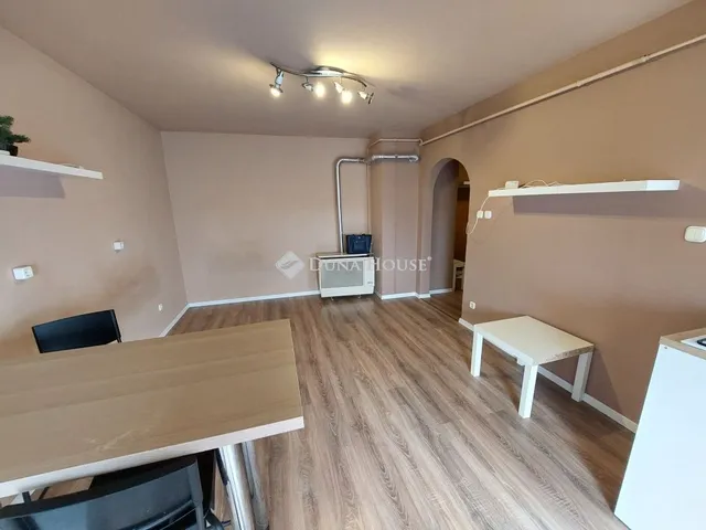 Eladó lakás Baja 58 nm