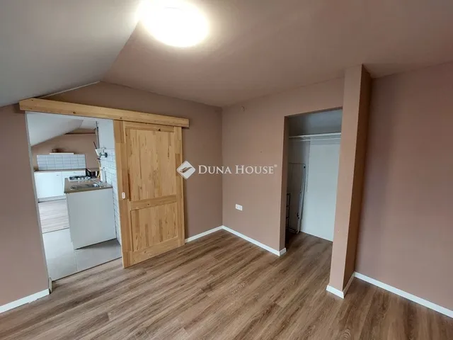 Eladó lakás Baja 58 nm