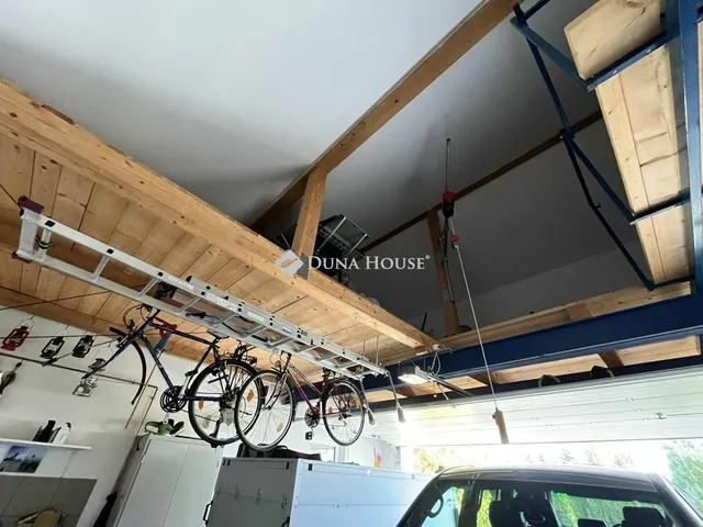 Eladó ház Szálka 179 nm