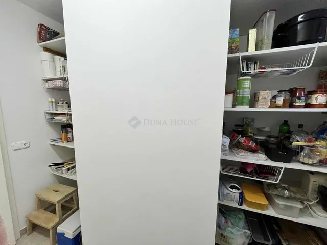 Eladó ház Szálka 179 nm