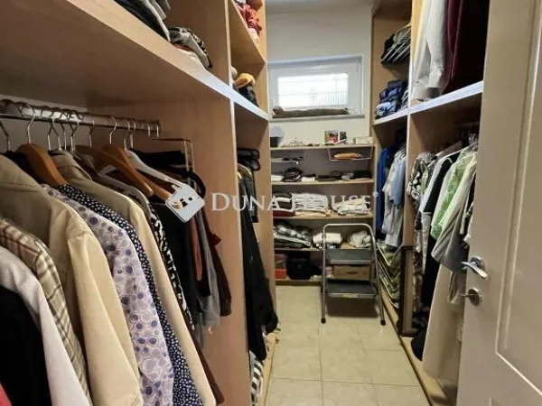 Eladó ház Szálka 179 nm