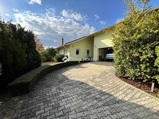 Eladó ház Szálka 179 nm