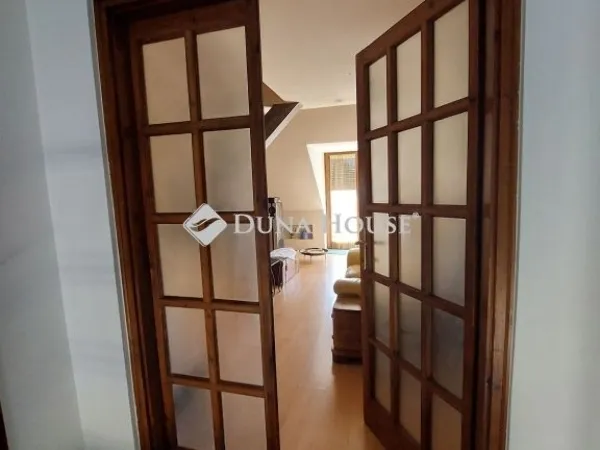 Eladó lakás Baja 320 nm