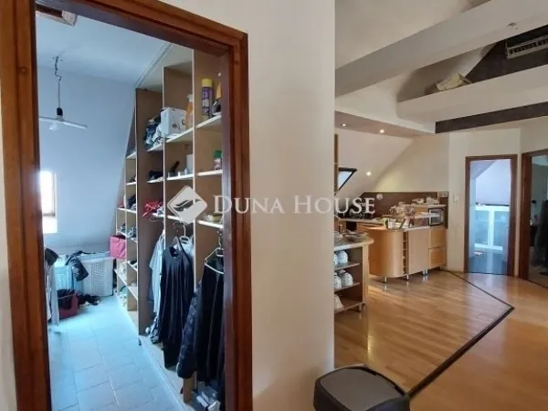 Eladó lakás Baja 320 nm