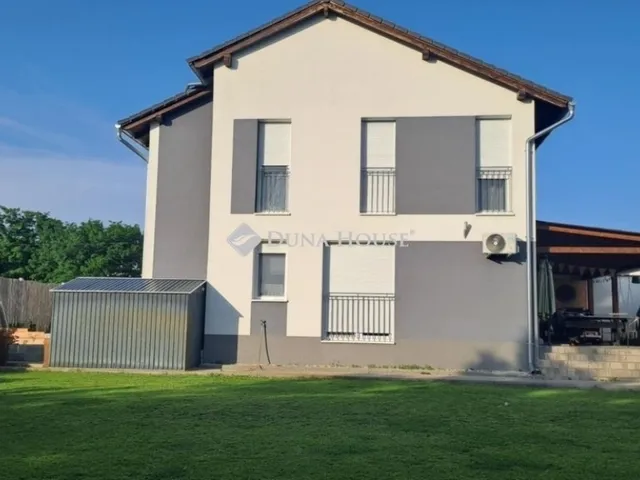 Eladó ház Baja 120 nm