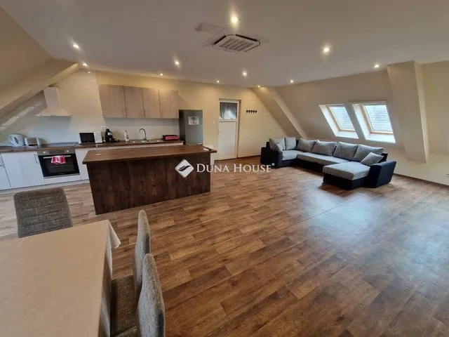 Eladó lakás Baja 318 nm