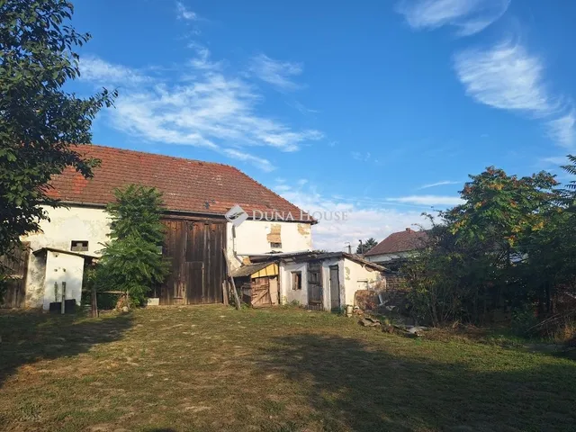 Eladó ház Gara 200 nm