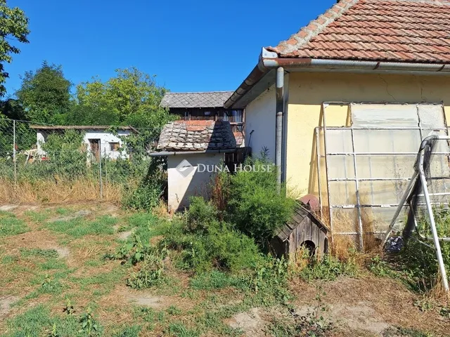 Eladó ház Dávod 70 nm