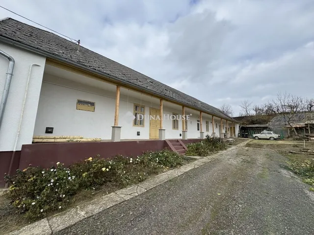 Eladó ház Harc 94 nm