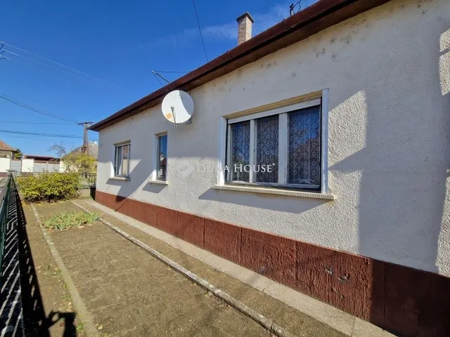 Eladó ház Baja 140 nm