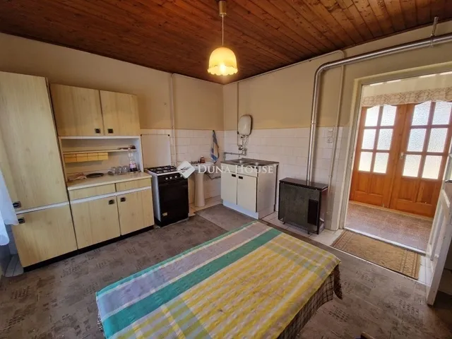 Eladó ház Baja 140 nm