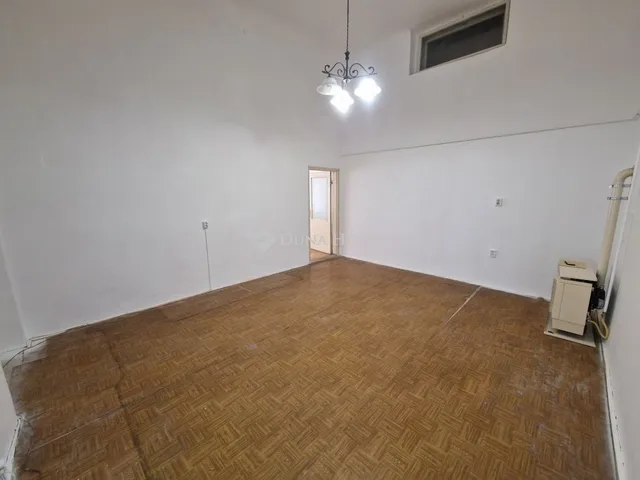 Eladó lakás Baja 91 nm