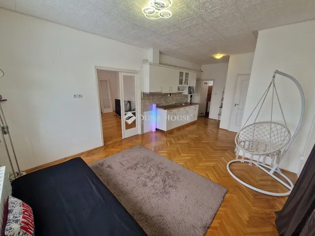 Eladó ház Baja 152 nm