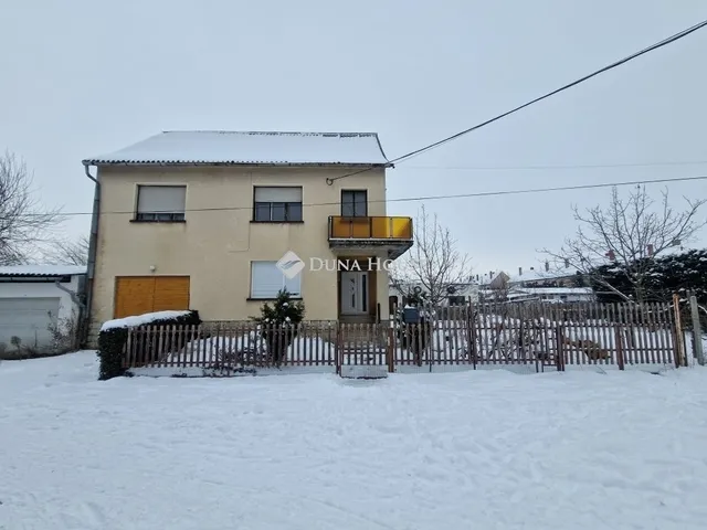 Eladó ház Baja 152 nm
