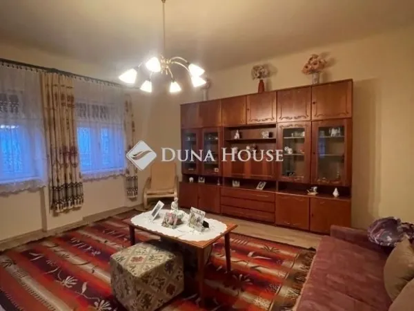 Eladó ház Baja 62 nm