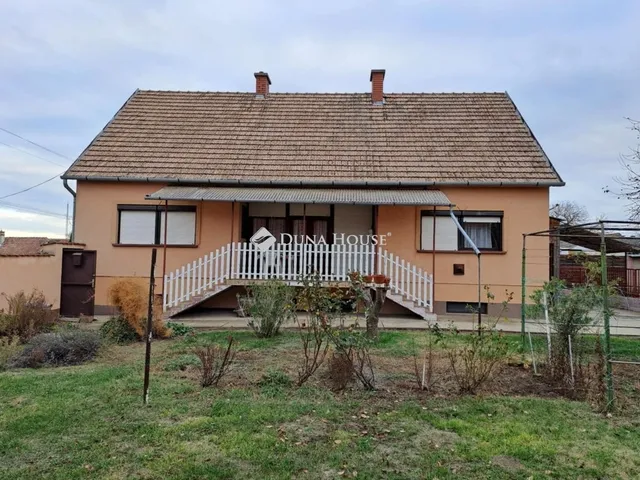 Eladó ház Bácsbokod 100 nm