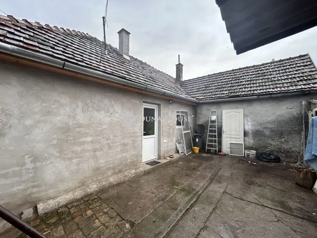 Eladó ház Baja 36 nm