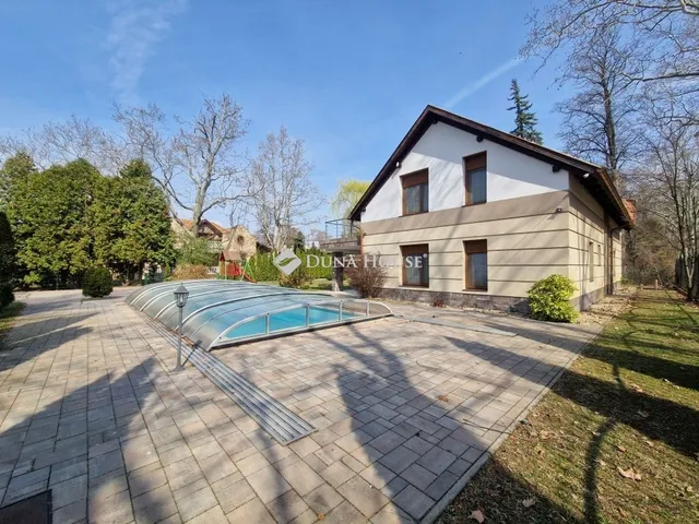 Eladó üdülő és hétvégi ház Balatonszemes 248 nm