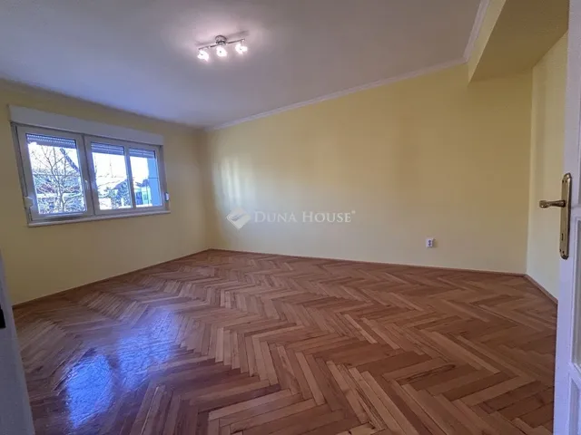 Kiadó lakás Baja 62 nm