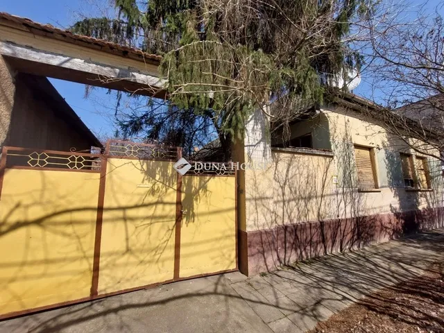 Eladó ház Felsőszentiván 130 nm