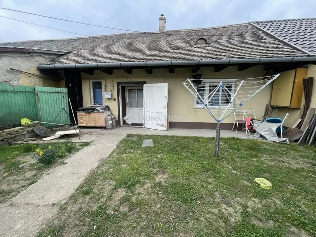 Eladó lakás Baja 44 nm