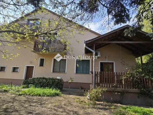 Eladó ház Jánoshalma 220 nm