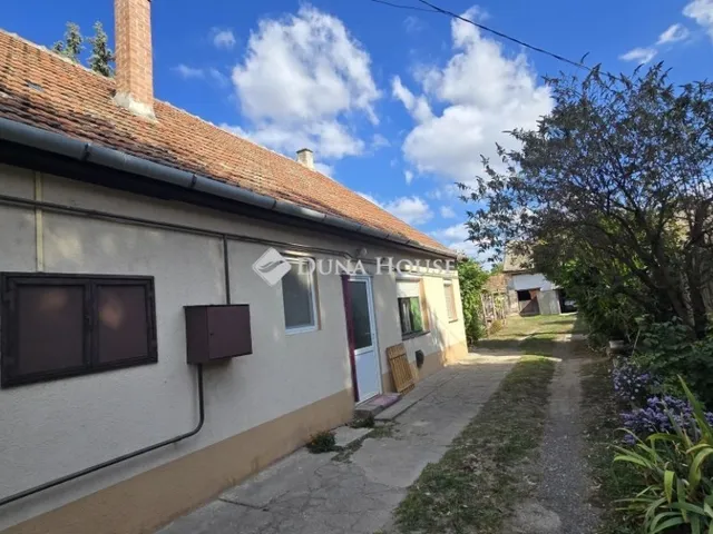 Eladó ház Bácsalmás 160 nm