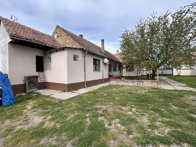 Eladó ház Nemesnádudvar 144 nm