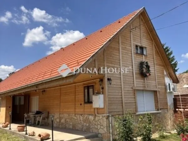 Eladó ház Bonyhád 118 nm