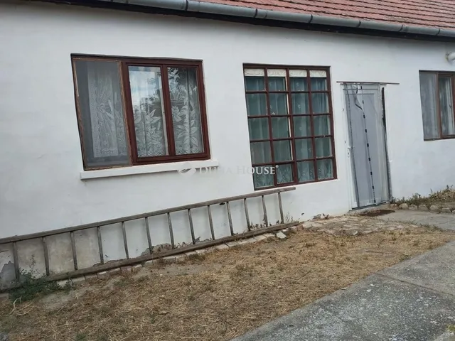 Eladó ház Hercegszántó 90 nm
