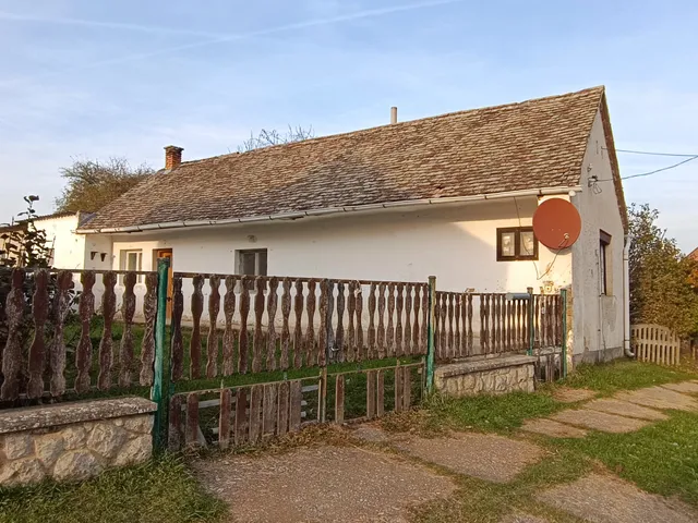 Eladó ház Mindszentgodisa, Kossuth L. u. 70 nm