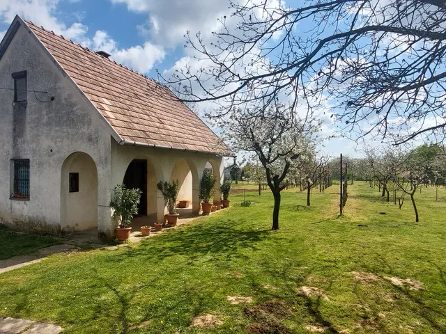 Eladó ház Dombóvár, Szőlőhegy 60 nm
