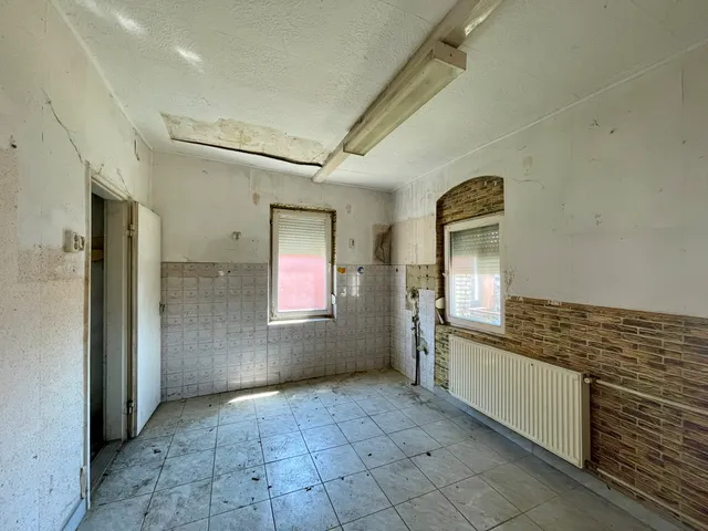 Eladó ház Dombóvár, Újdombóvár 88 nm