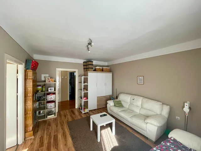 Eladó lakás Dombóvár, Zöldfa utca 52 nm