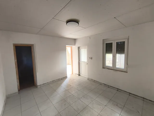 Eladó ház Dombóvár, Tüskei városrész 79 nm