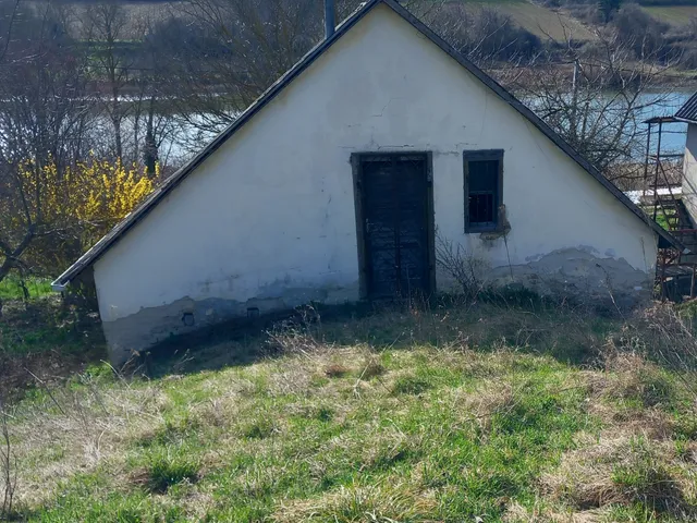 Eladó mezőgazdasági ingatlan Kocsola 55 nm