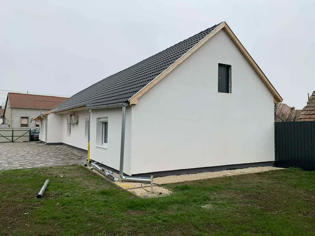 Eladó ház Mágocs 120 nm