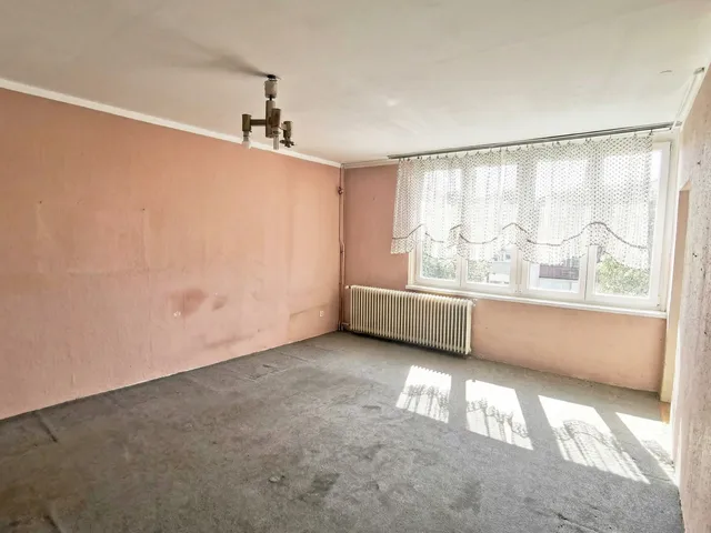 Kiadó lakás Dombóvár, Pannónia út 64 nm