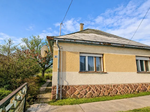 Eladó ház Kocsola 100 nm