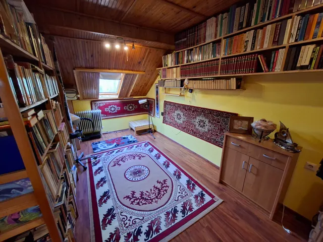 Eladó lakás Dombóvár, Szabadság  114 nm