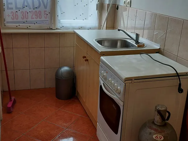 Eladó lakás Dombóvár, Újdombóvár 35 nm