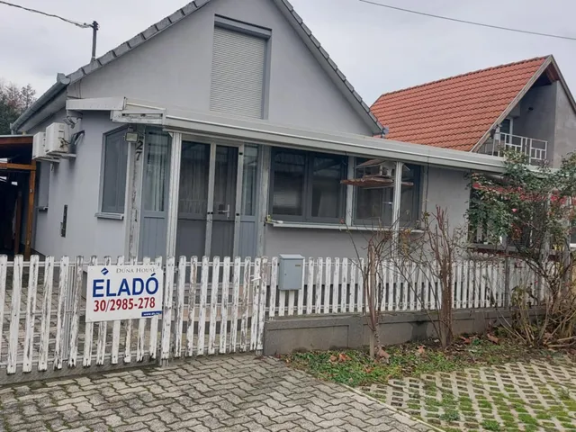 Eladó üdülő és hétvégi ház Dombóvár, Gunarasfürdő 75 nm